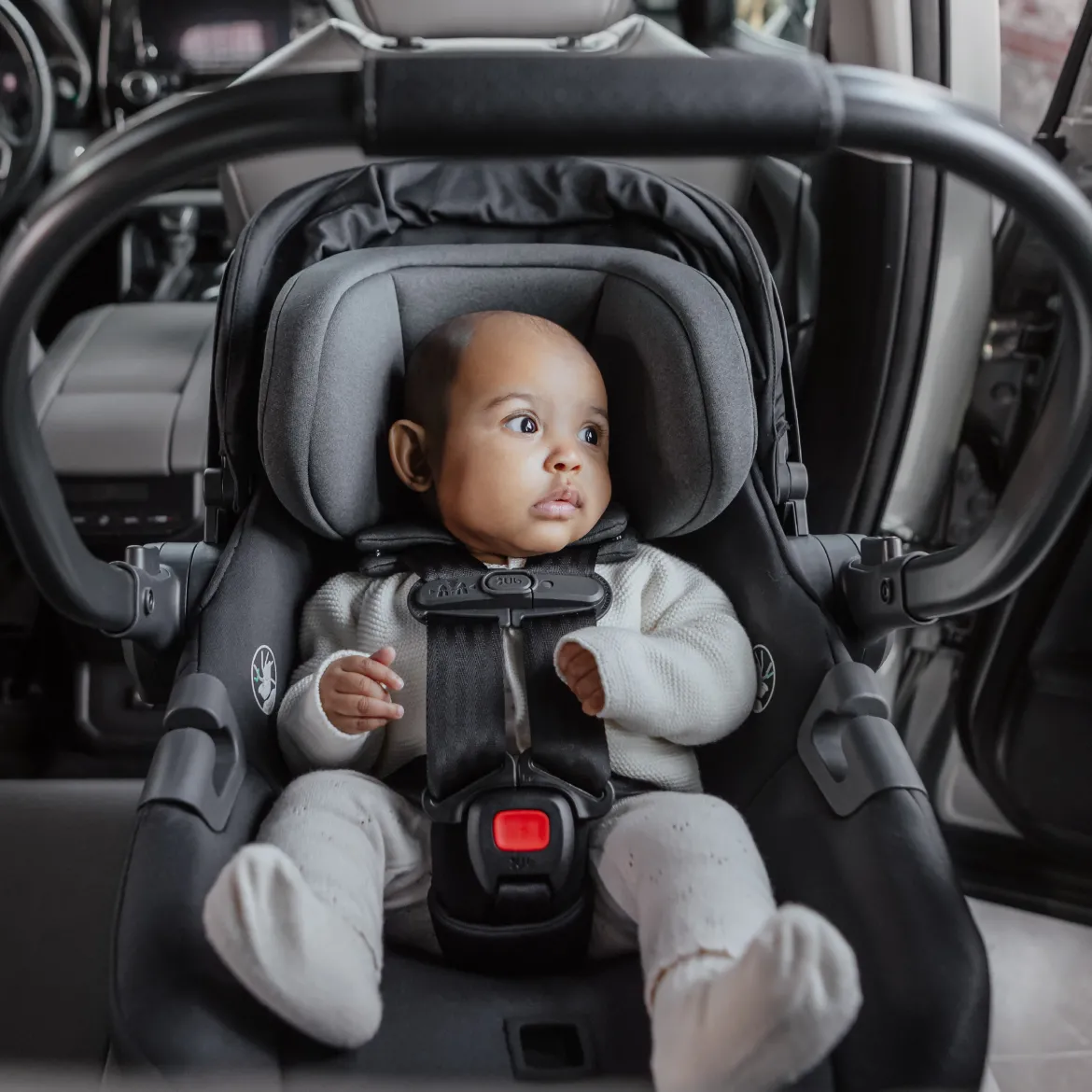 Vista V3 Stroller & Aria V2 Lightweight Infant Car Seat Travel System
